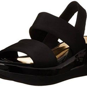 Kenneth Cole Reaction - Pepe Pot Platform Sandals